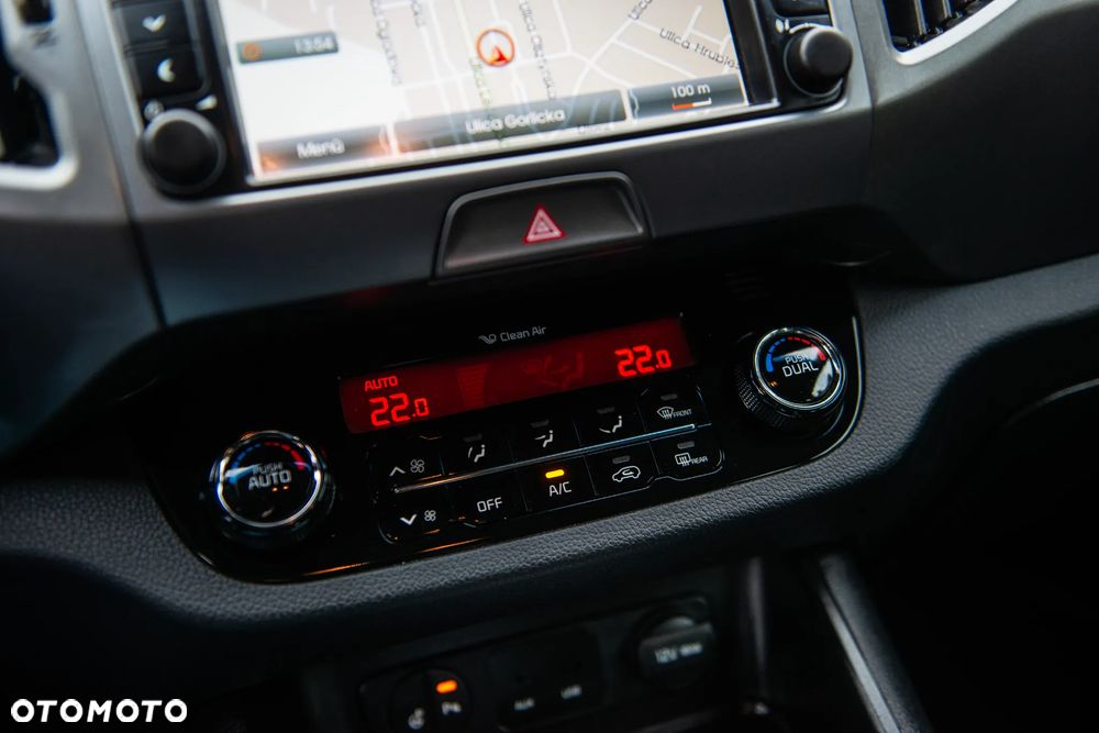 Kia Sportage 1.6 GDI 2WD Dream-Team Edition - 37