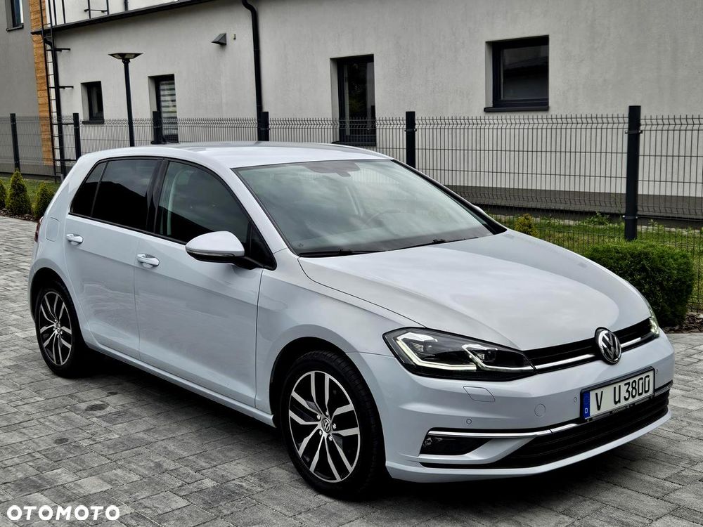 Volkswagen Golf 1.6 TDI SCR Comfortline - 17