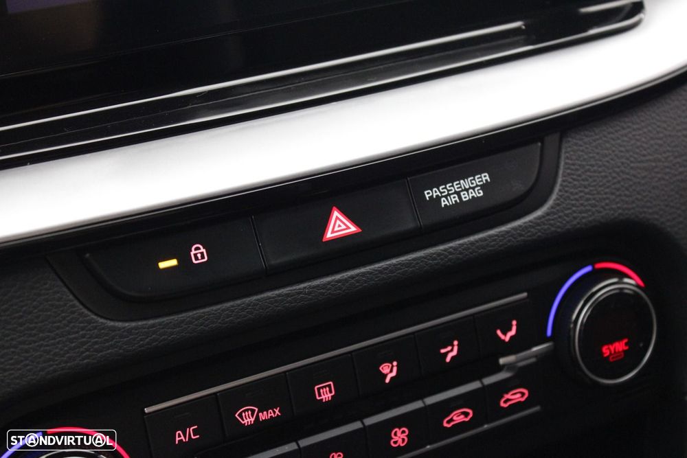 Kia XCeed 1.6 GDi PHEV Drive — fotografia 22