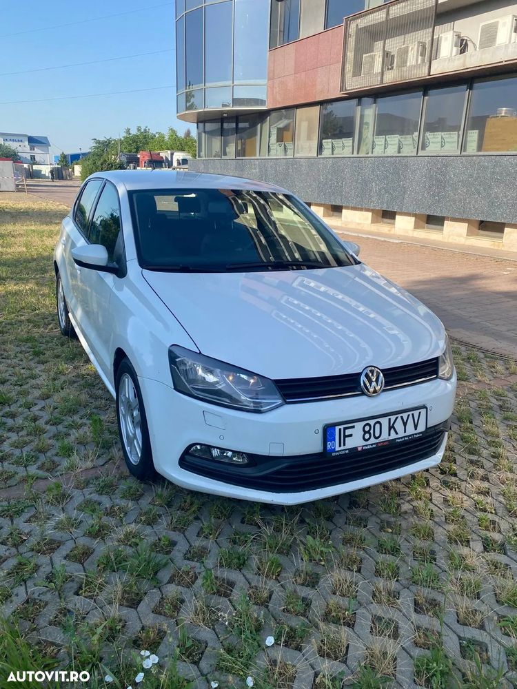 VOLKSWAGEN Polo