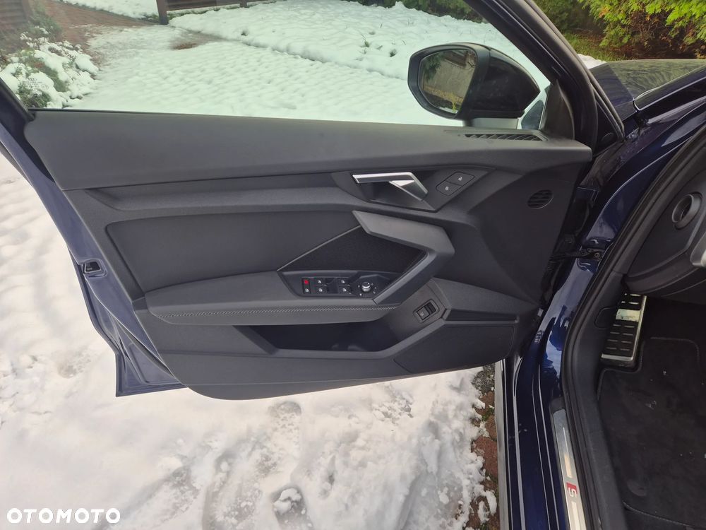 Audi A3 Sportback 35 TFSI S tronic S line - 14