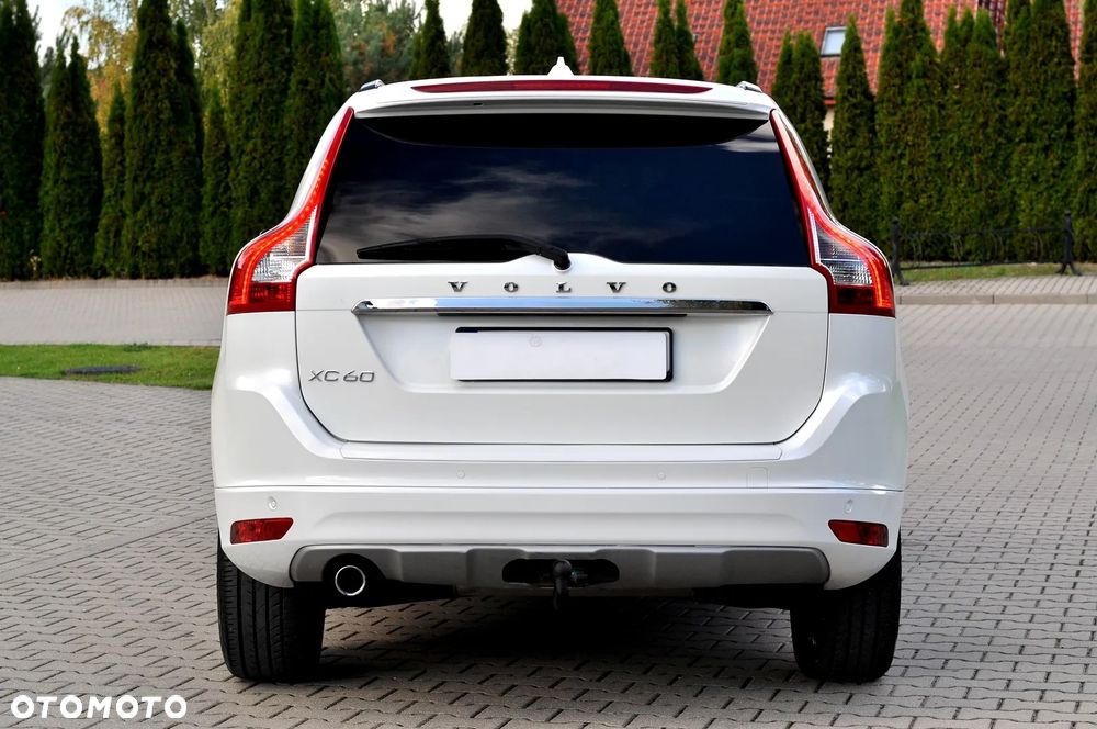 Volvo XC 60 D4 Summum - 11