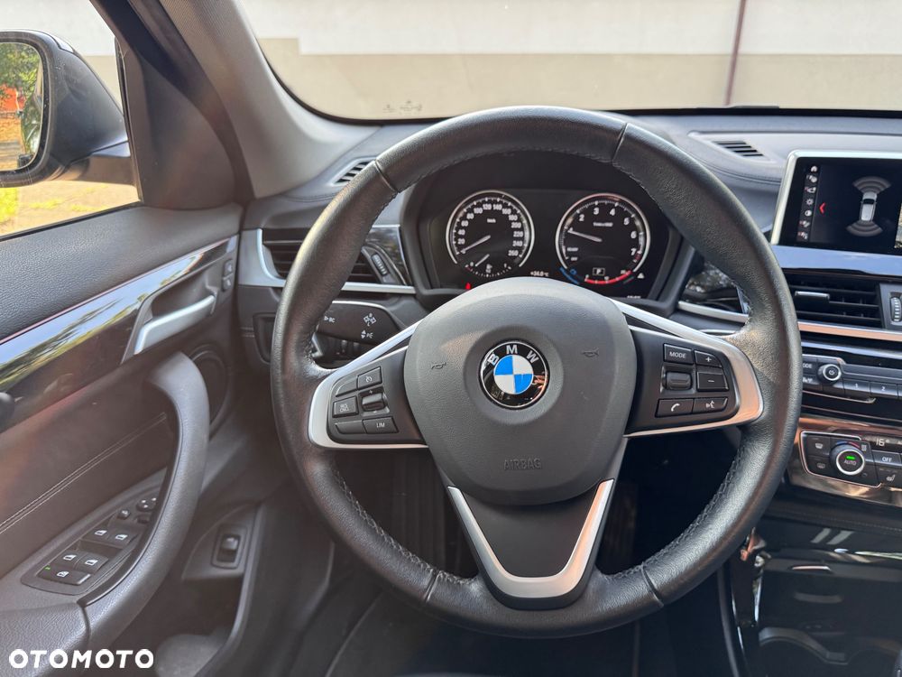 BMW X1 sDrive18i xLine sport - 31