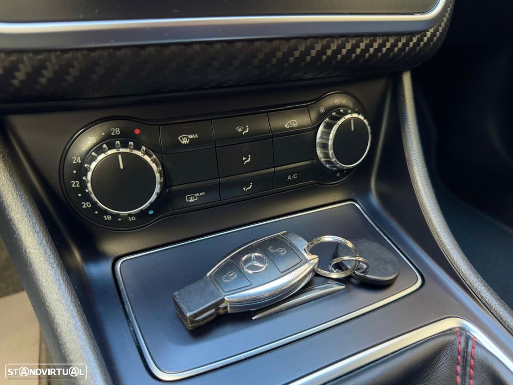 Mercedes-Benz A 180 - 45