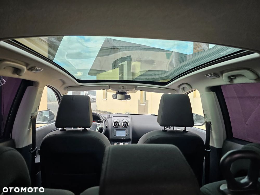 Nissan Qashqai+2 2.0 visia - 27