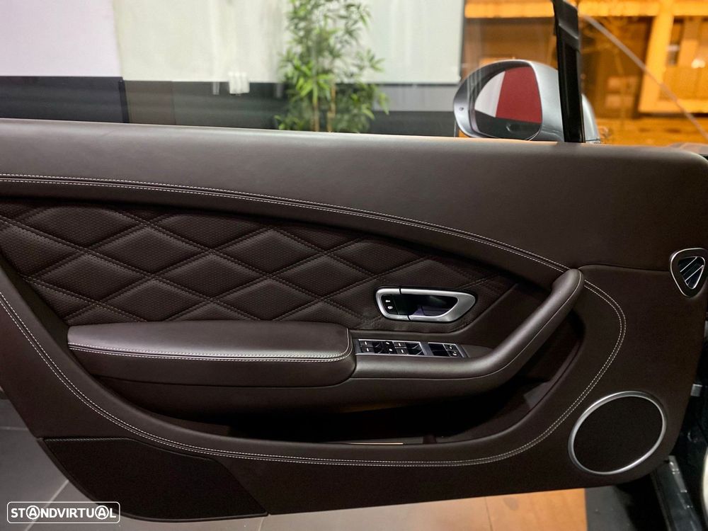 Bentley Continental GT V8 - 10