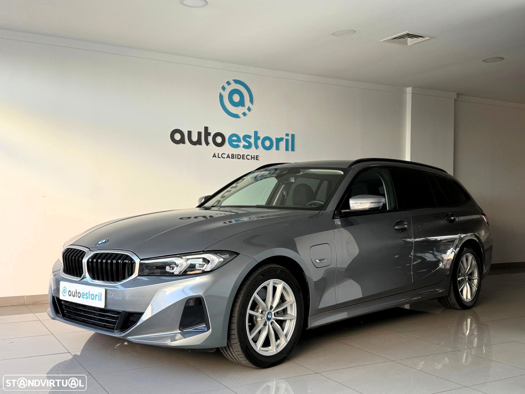 BMW 320 e Touring Corporate Edition Auto - 1