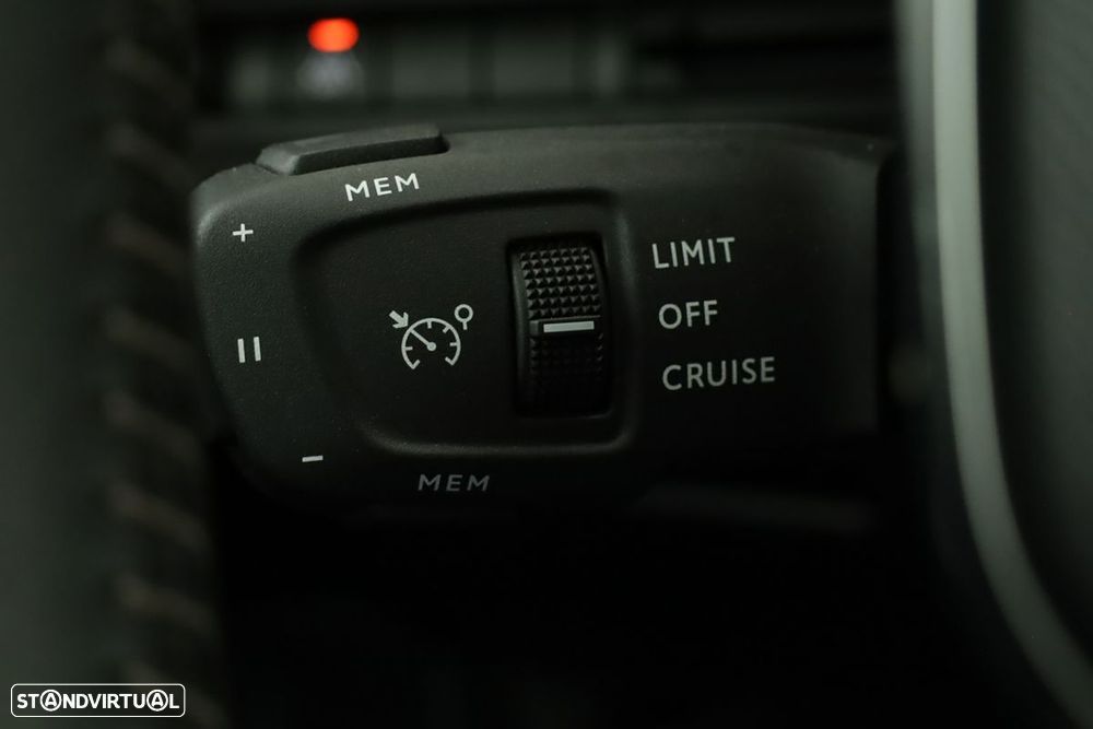 Peugeot 5008 1.5 BlueHDi Active Pack EAT8 - 18