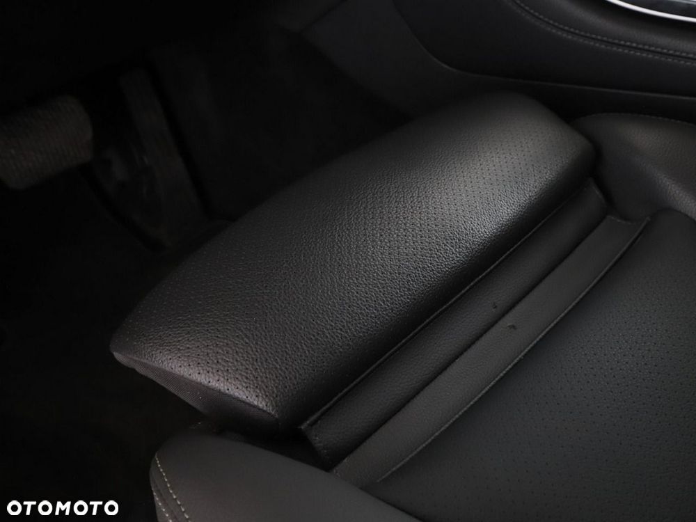 Mercedes-Benz GLC 200 4-Matic - 36