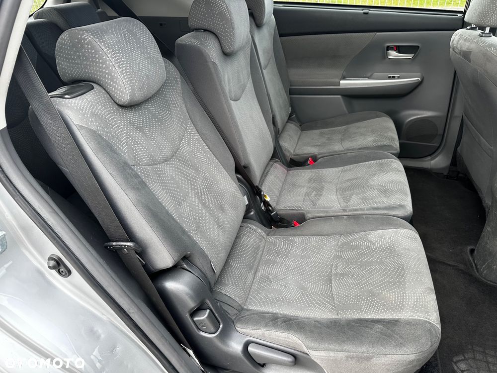 Toyota Prius+ 1.8 HSD Prestige - 27