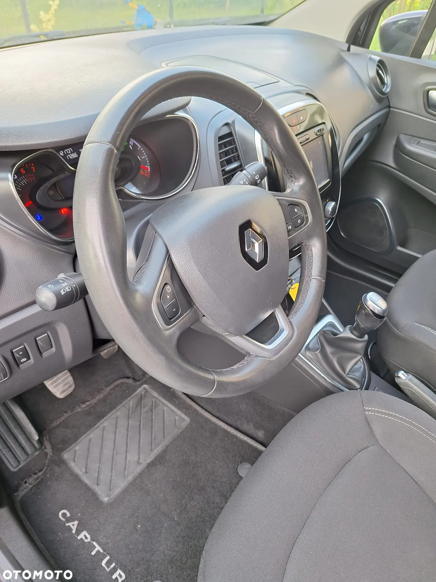 Renault Captur 0.9 Energy TCe Intens EU6 - 16