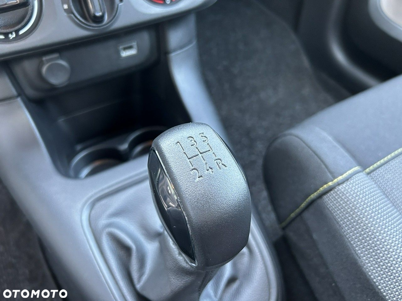 Citroën C3 1.2 PureTech Feel - 16