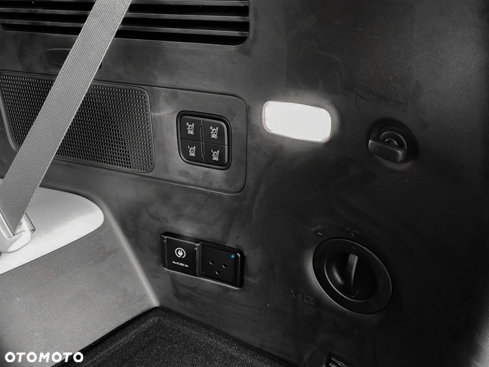 Hyundai IONIQ 9 110kWh Calligraphy AWD Performance - 30