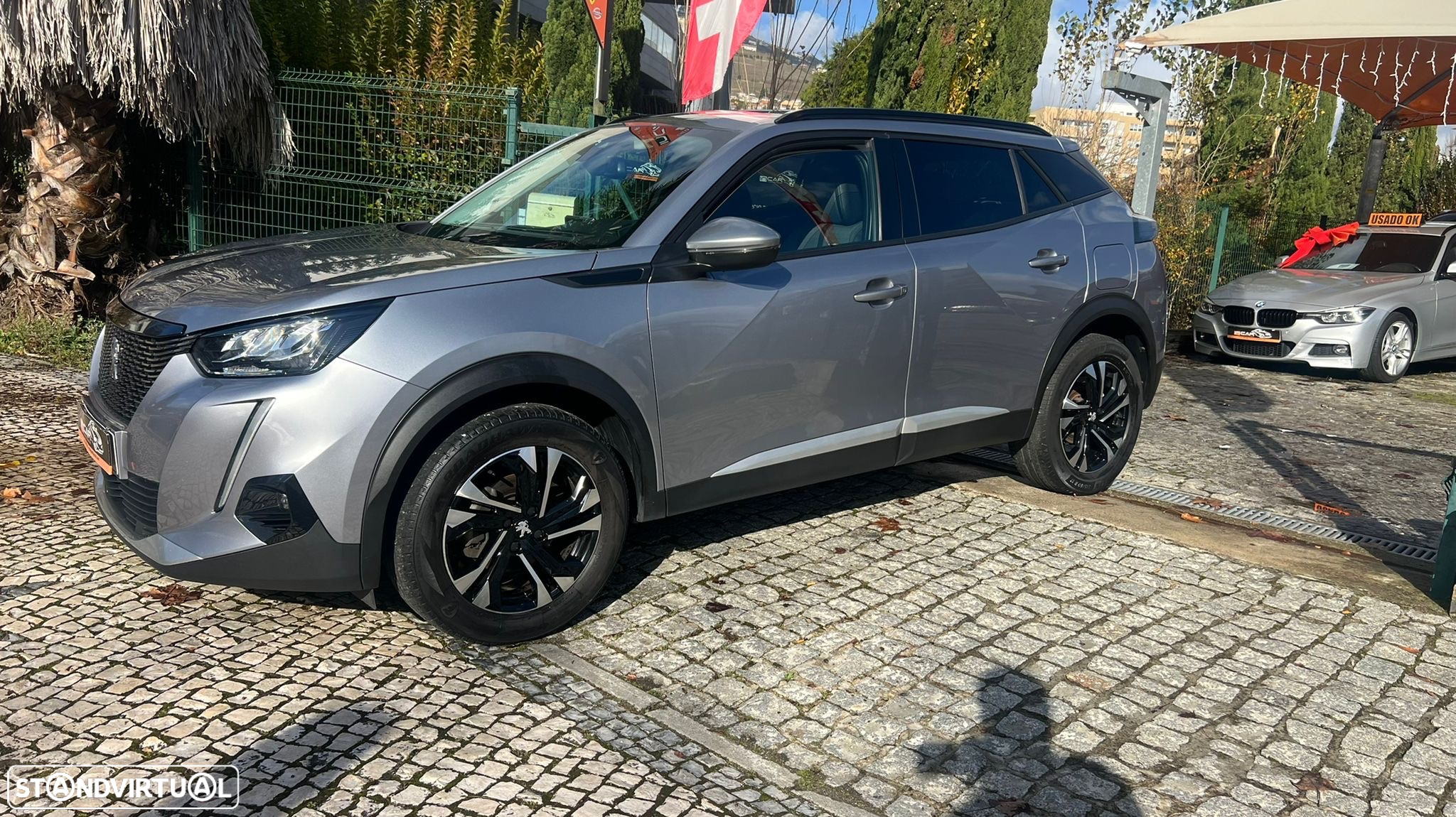 Peugeot 2008 1.2 PureTech Allure Pack - 9