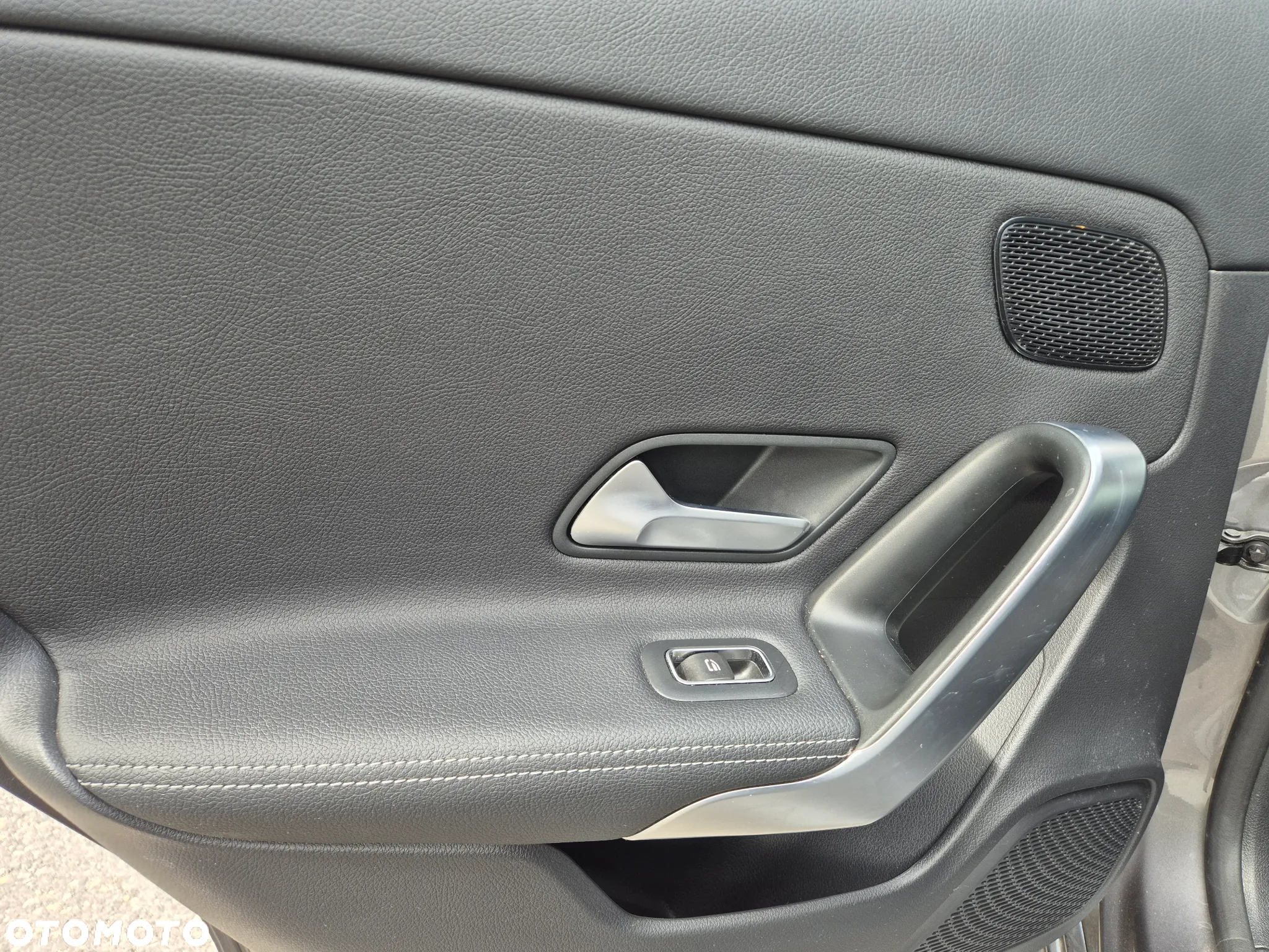 Mercedes-Benz Klasa A 220 4-Matic Progressive 7G-DCT - 15