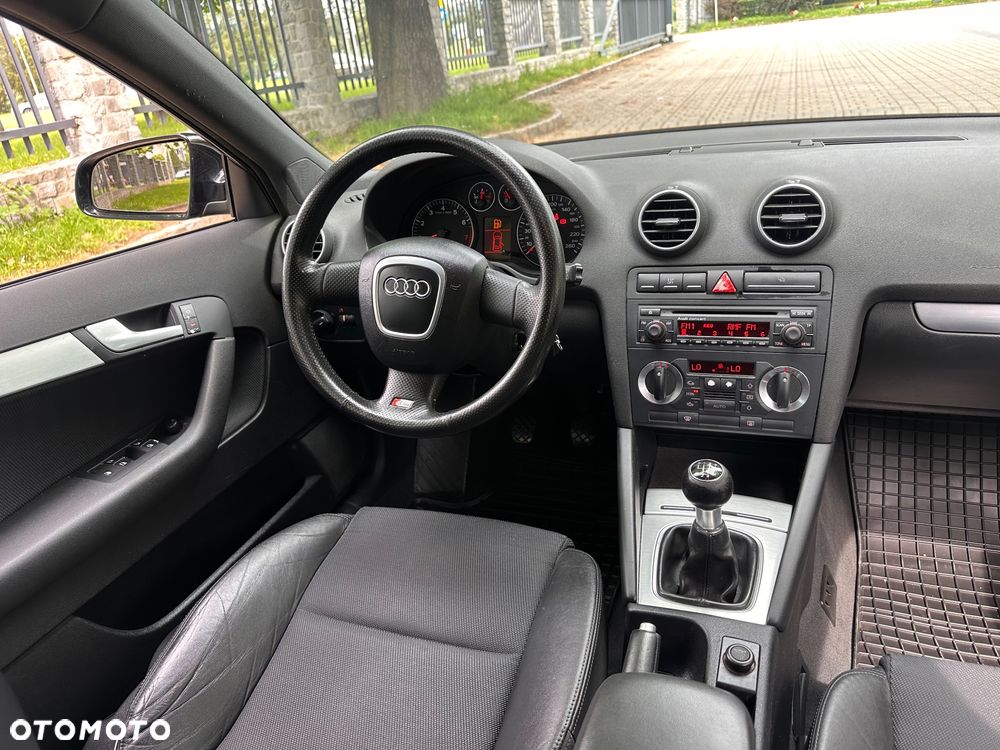 Audi A3 Sportback 1.6 S line Sportpaket (plus) - 7