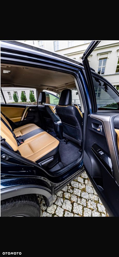 Toyota RAV4 2.0 4x4 Automatik Executive - 12