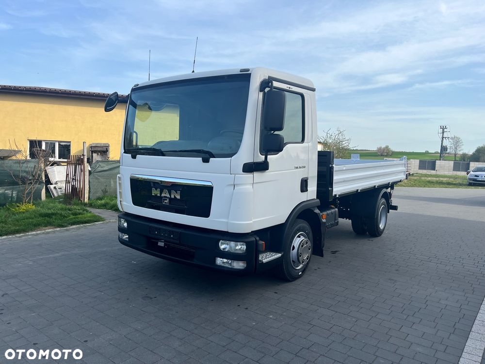 MAN TGL 8.150 / wywrotka 3 strony / z Niemiec / 6x nowe opony 100% - 4