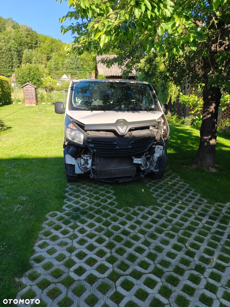 Renault Trafic - 8