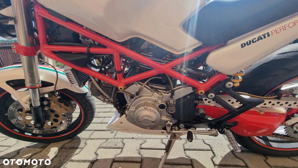 Ducati Monster - 5