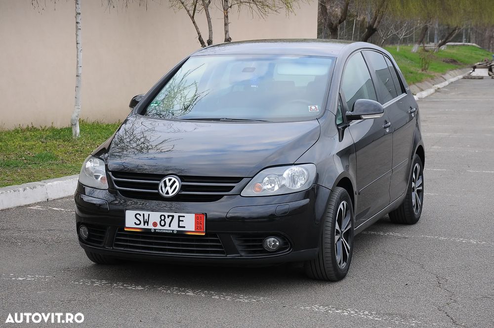 Volkswagen Golf Plus 2.0 TDI Tour - 2