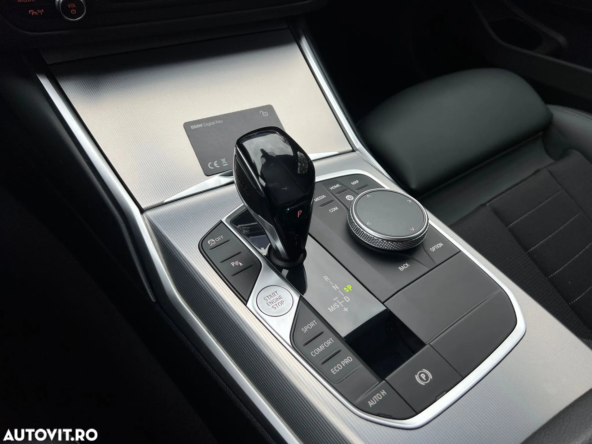 BMW Seria 3 320d Aut. Sport Line - 27