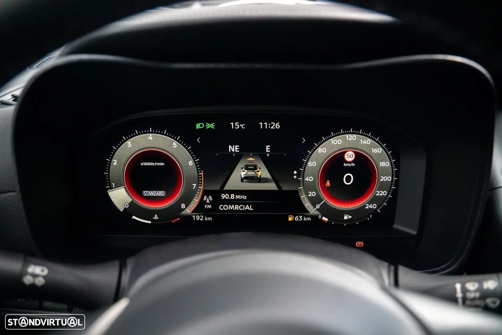 Nissan Juke 1.0 DIG-T N-Connecta Two Tone - 19