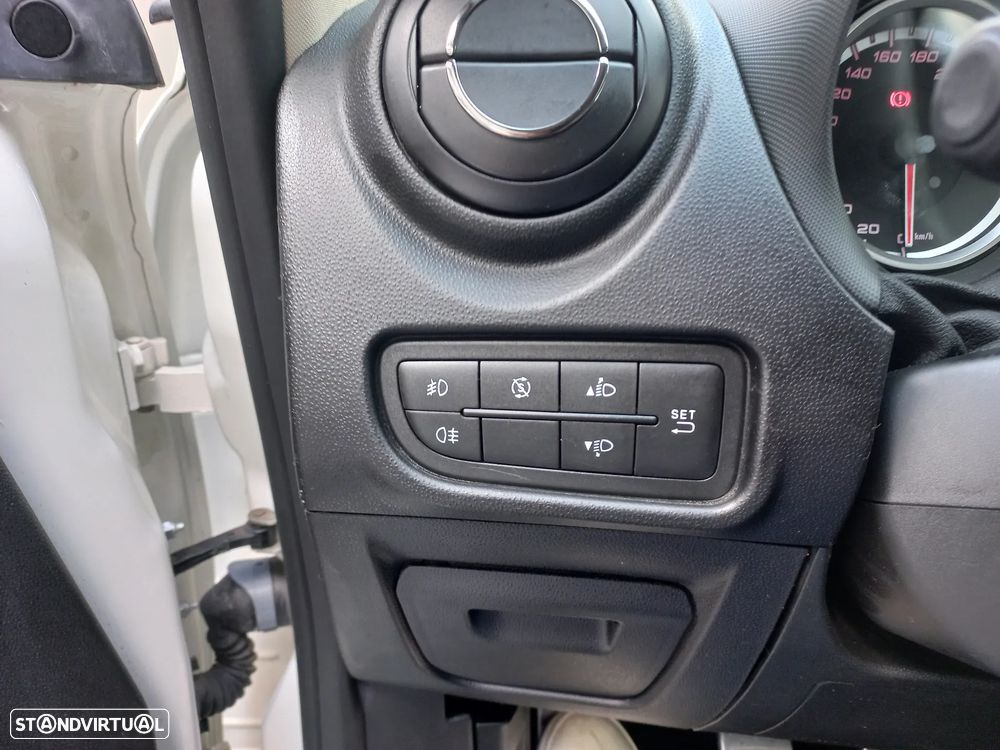 Alfa Romeo MiTo 1.3 JTDM (ECO) Super - 22