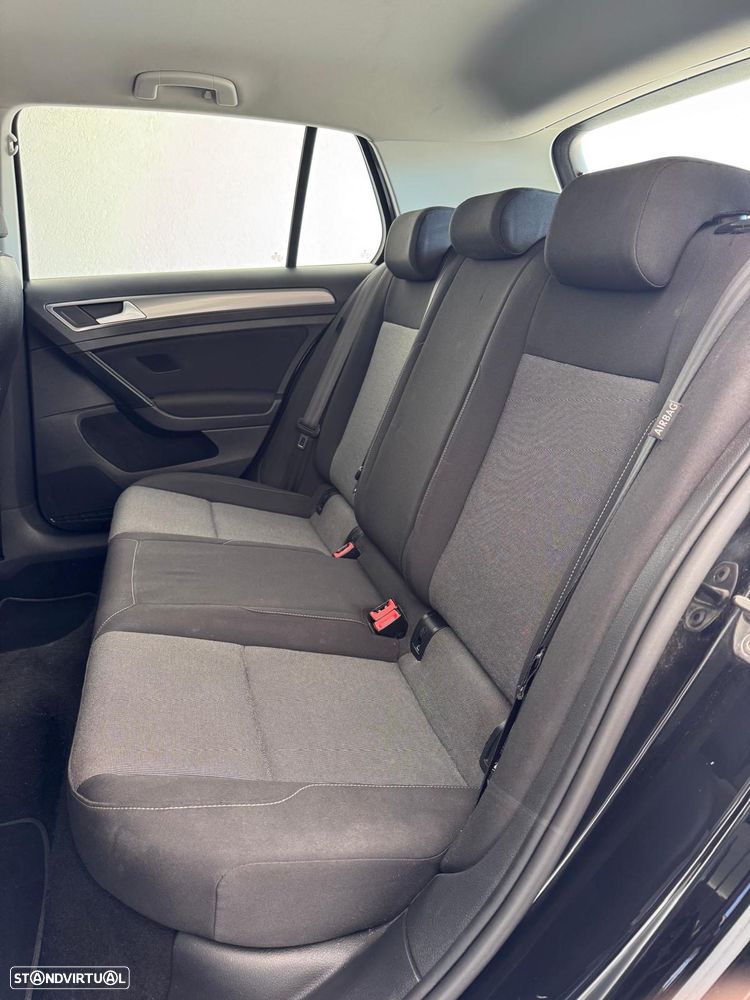 VW Golf 1.6 TDi Trendline - 16