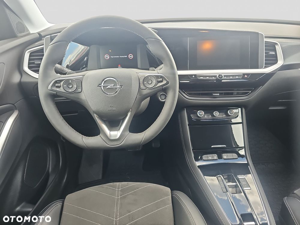 Opel Grandland X - 10