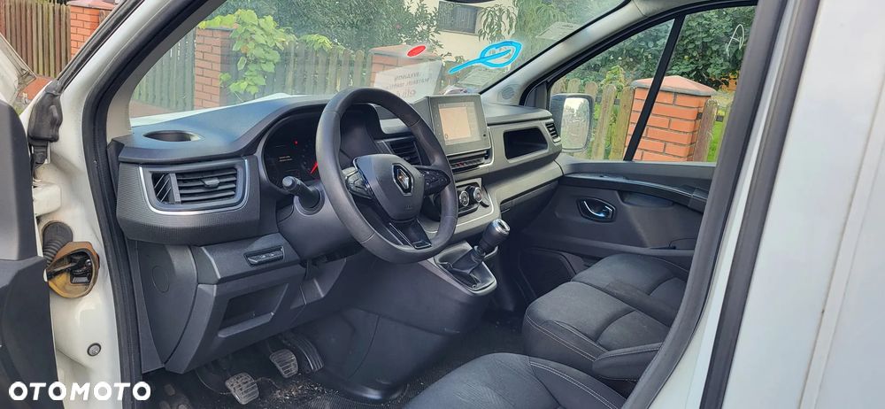 Renault Trafic - 8
