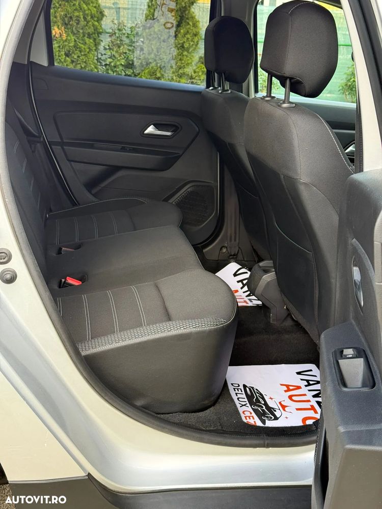 Dacia Duster 1.5 dCi 4x2 Prestige - 11