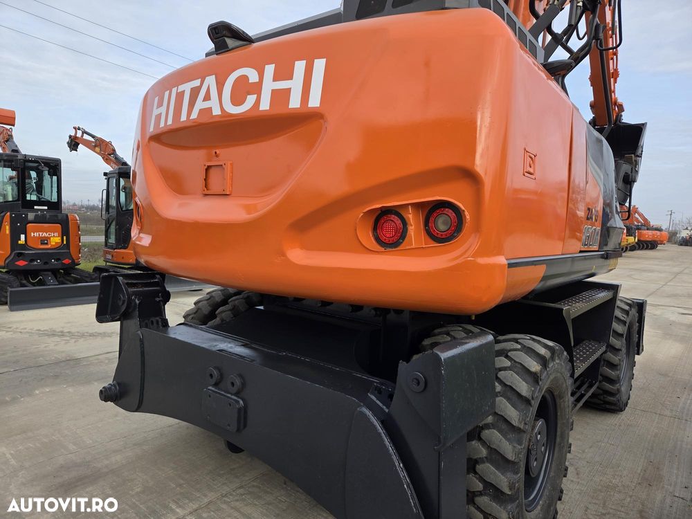 Hitachi PE ROTI, 20t, Cupa NOUA 1,2mc, 2022, 4.565h, LAMA NIVELARE si CALE, inst picon pe brate, consum mediu 7 litri pe ora, Ad sapare 6m, ridica 7 tone, latime 2,49m, Inst picon, camera spate, camere laterale, ULTIMA GENERATIE seria 7,  PROMOTIE-116.900Eur - 33