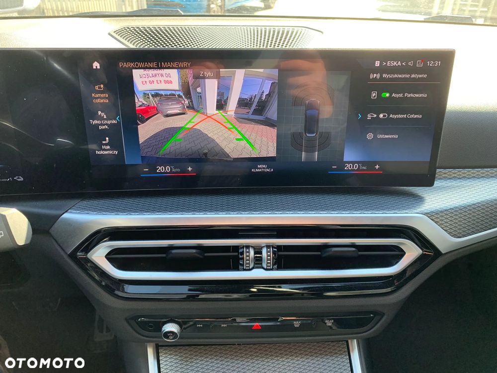 BMW Seria 3 330e M Sport sport - 11