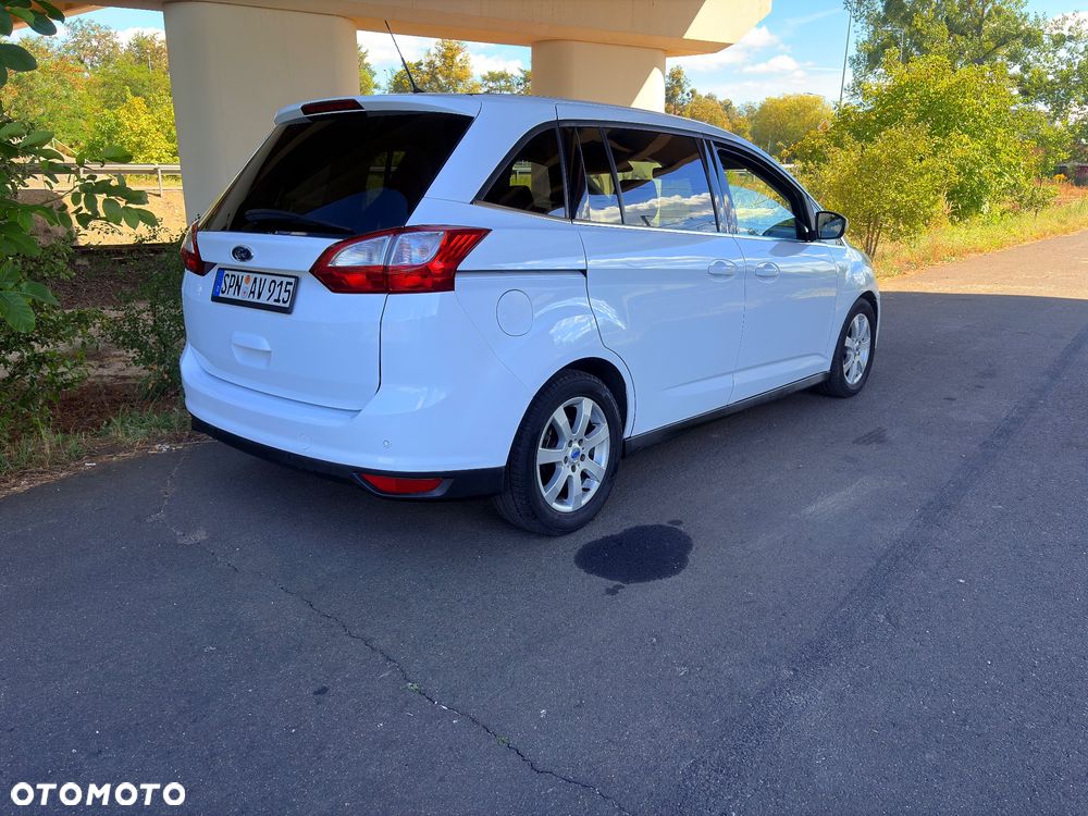 Ford C-MAX 2.0 TDCi Titanium - 4