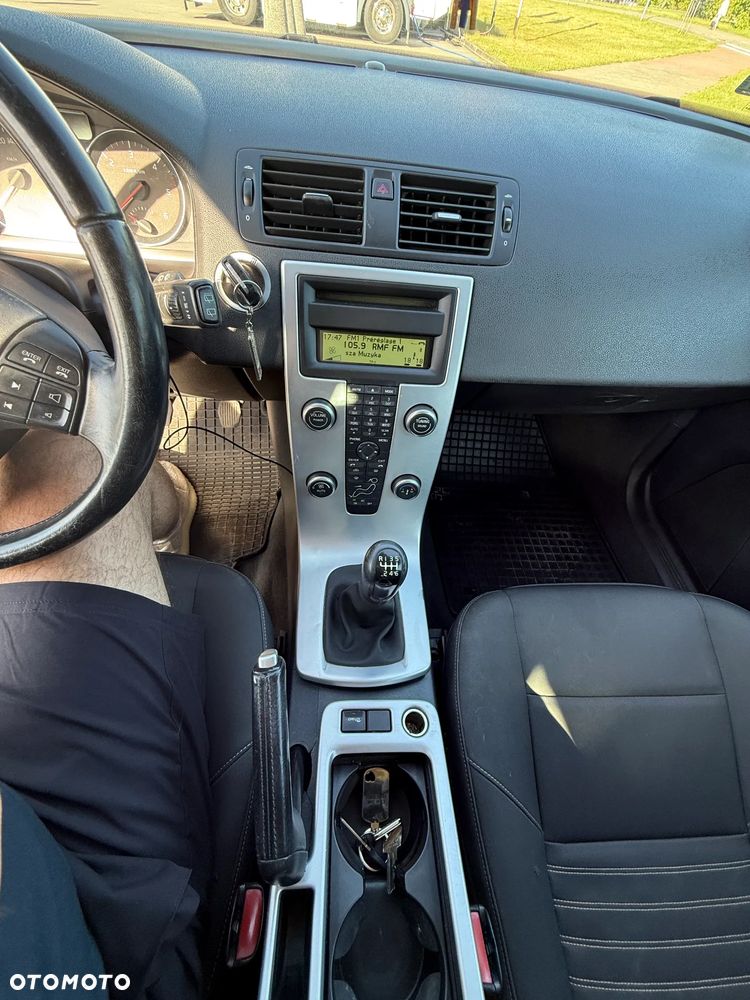 Volvo V50 D2 Momentum Start-Stop - 9