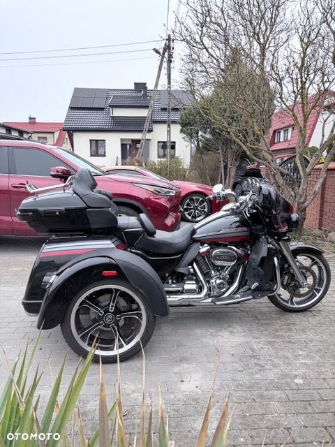 Harley-Davidson Tri Glide - 8