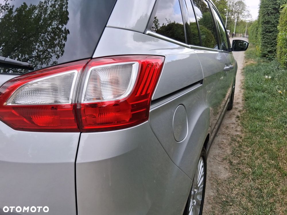 Ford Grand C-MAX 2.0 TDCi Titanium - 31
