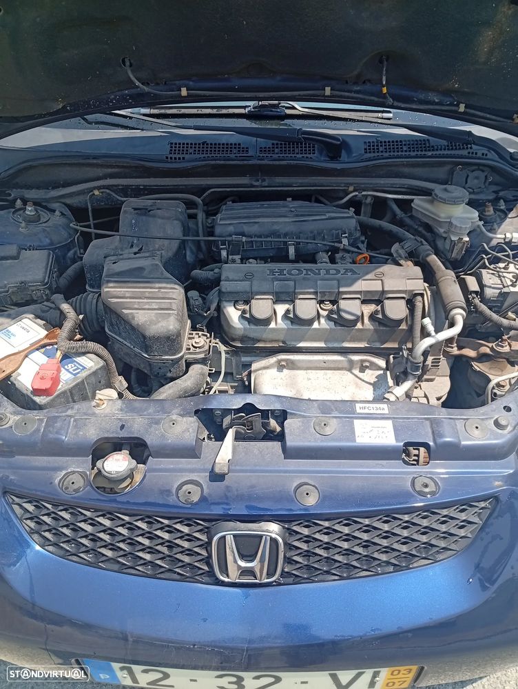 Honda Civic 1.4 LS - 10