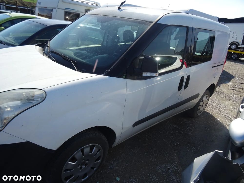 Fiat Doblo 2010 lakier(249) na części maska drzwi zderzak błotnik - 4