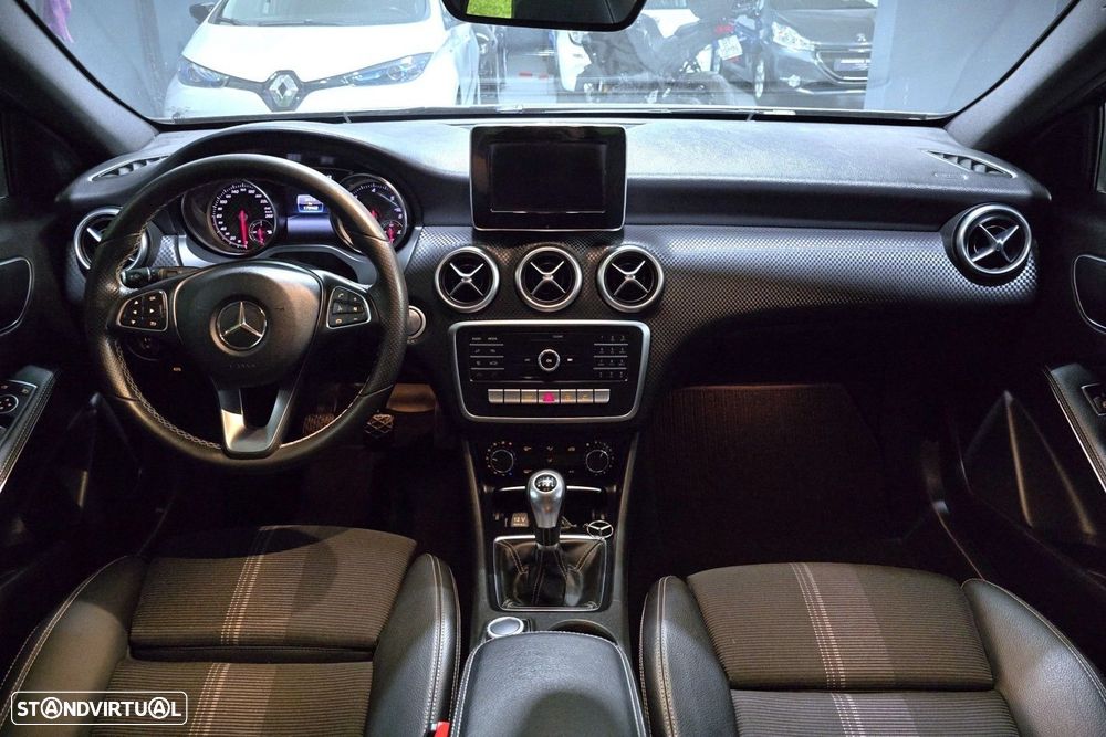 Mercedes-Benz A 180 d Urban — fotografia 14