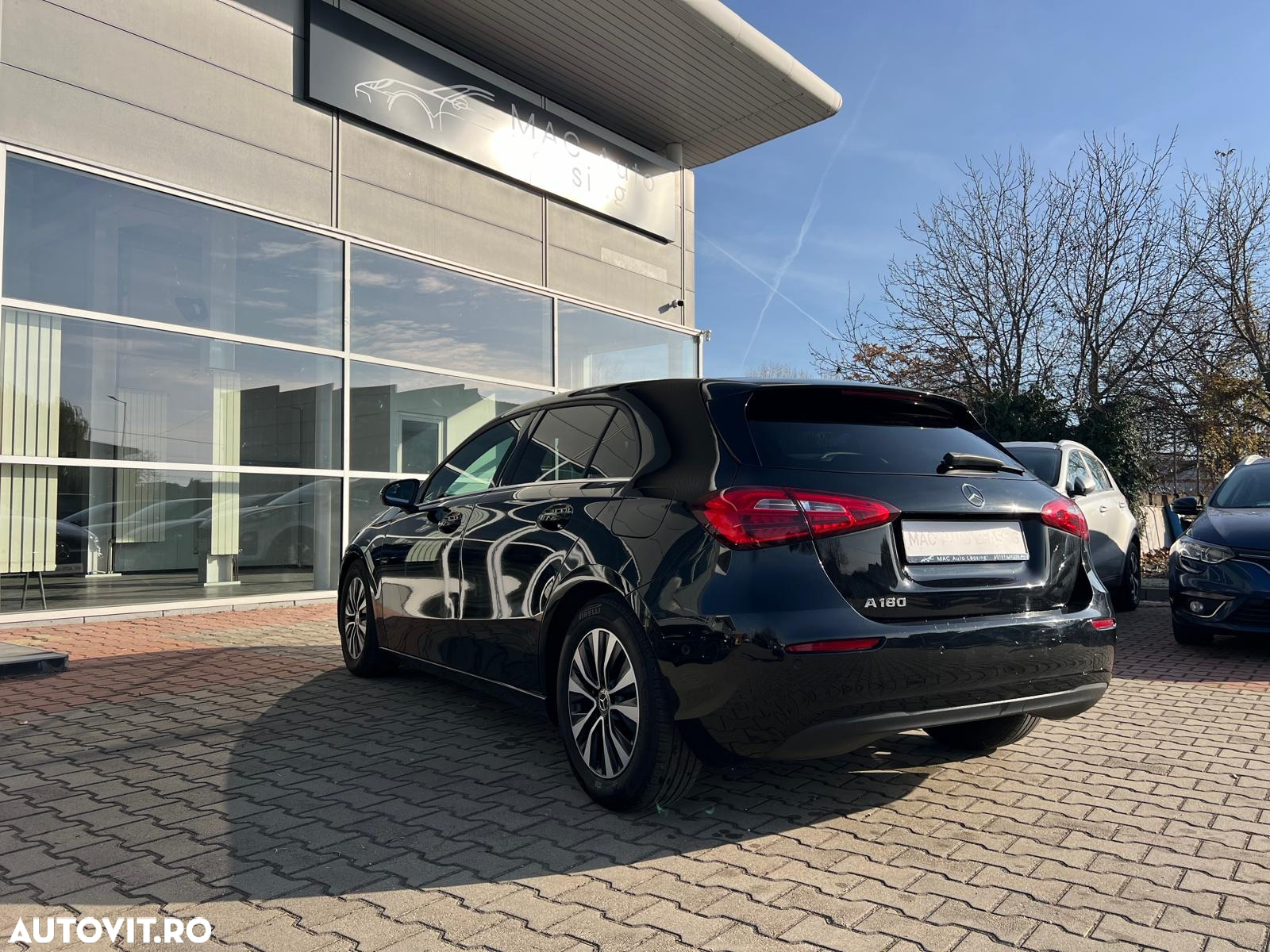 Mercedes-Benz A - 6