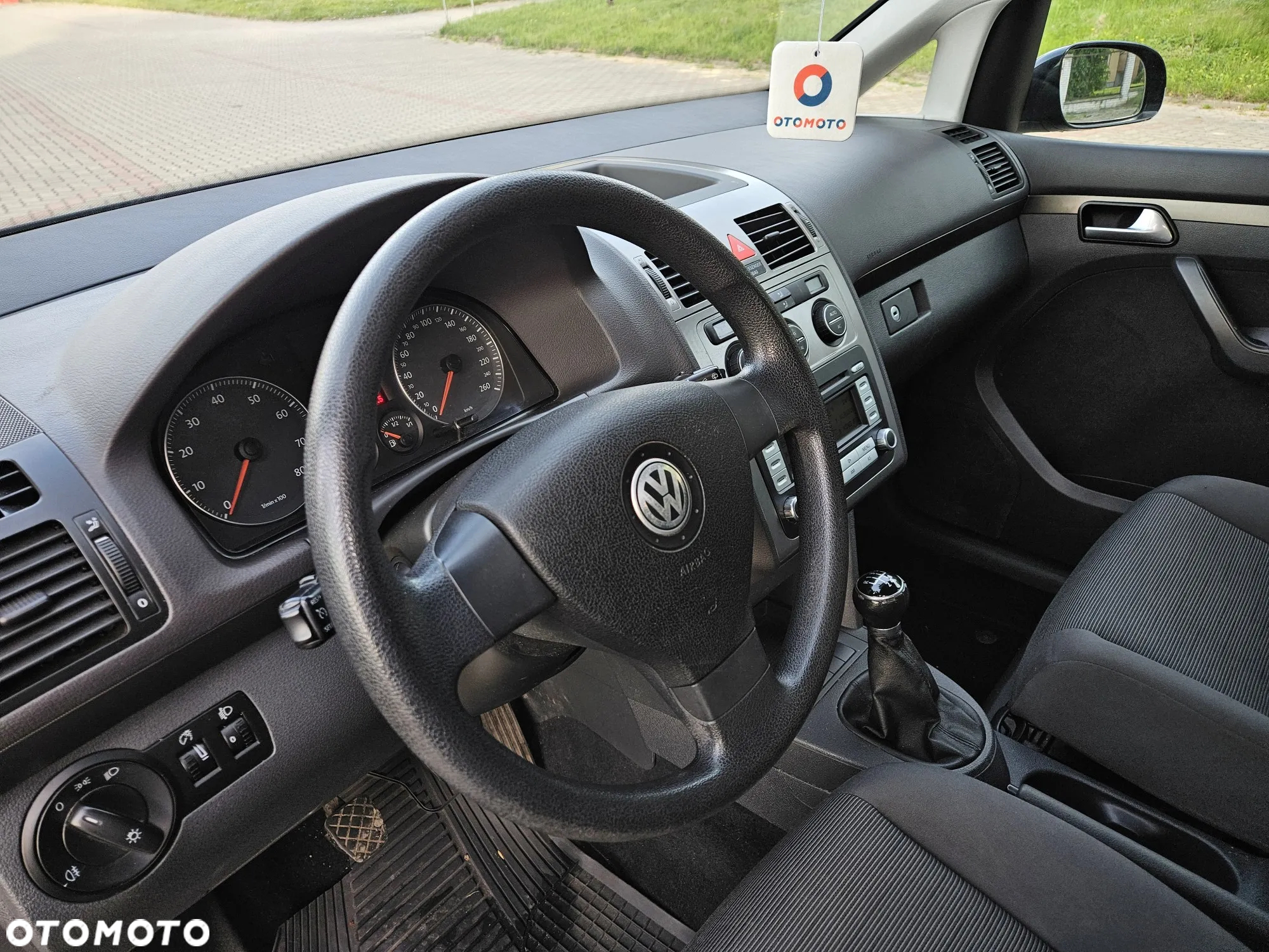 Volkswagen Touran 1.6 United - 6