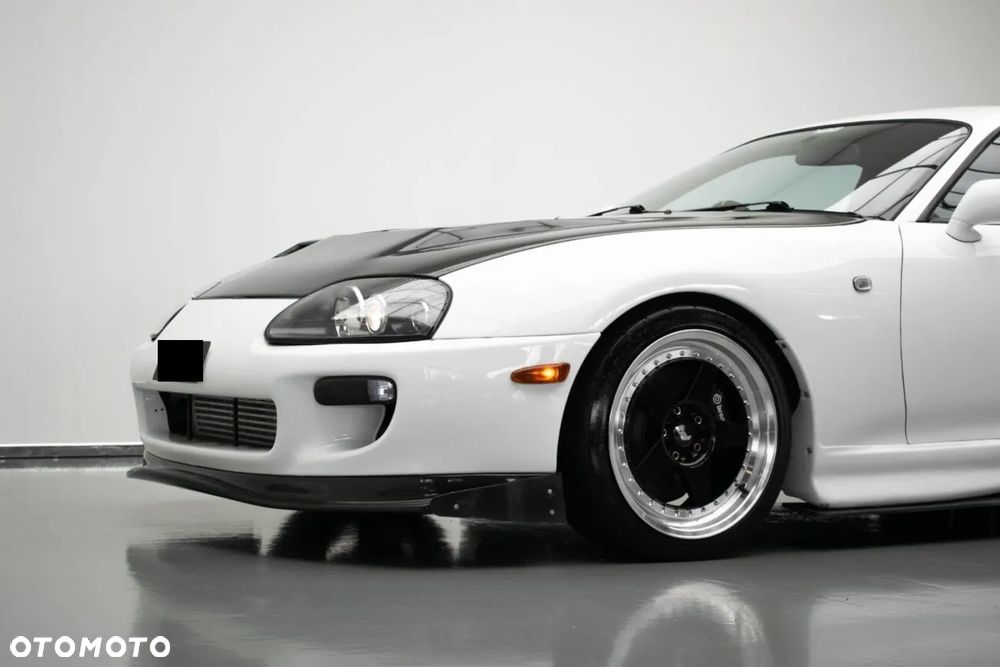 Toyota Supra - 11