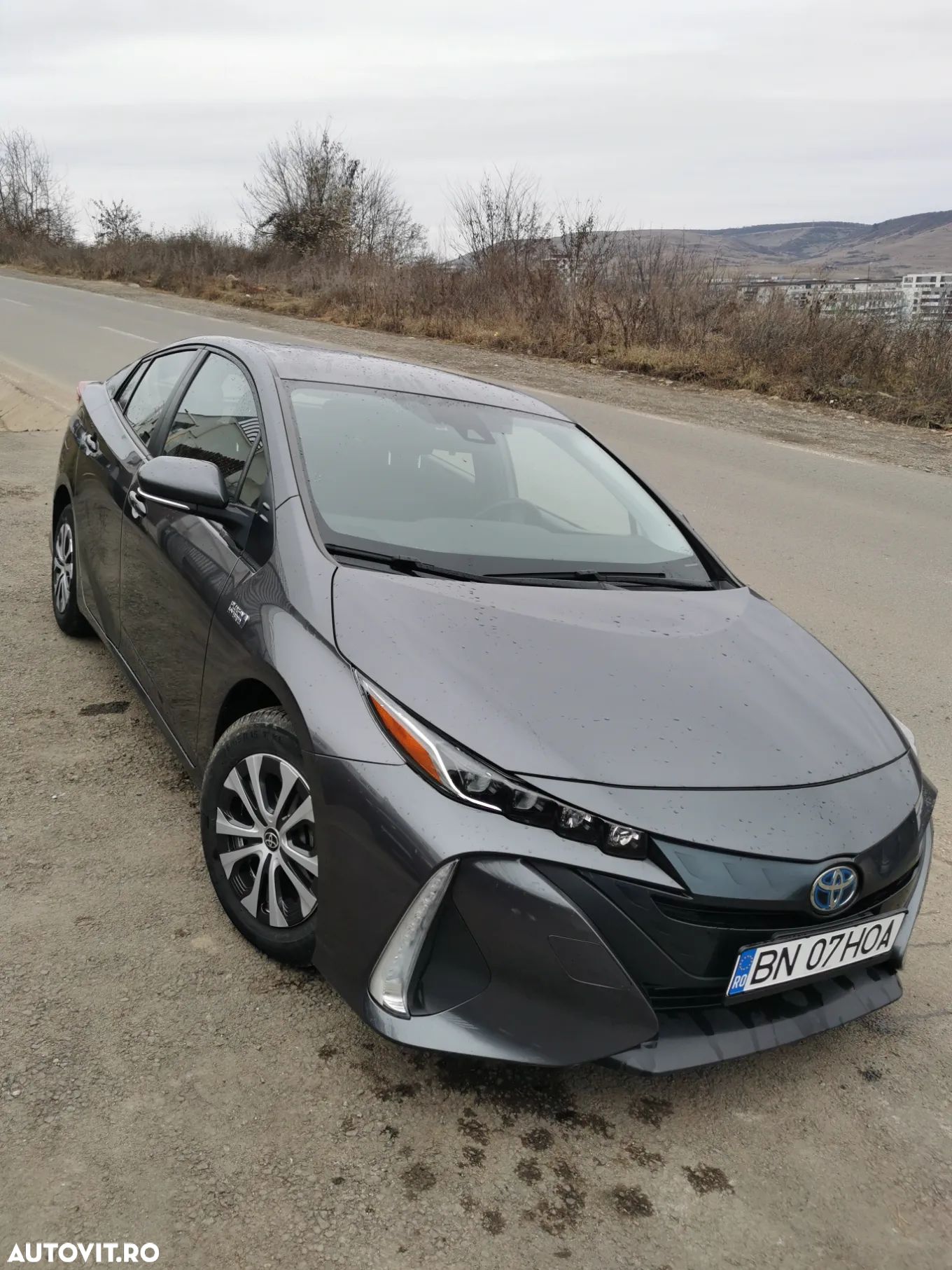 Toyota Prius - 1