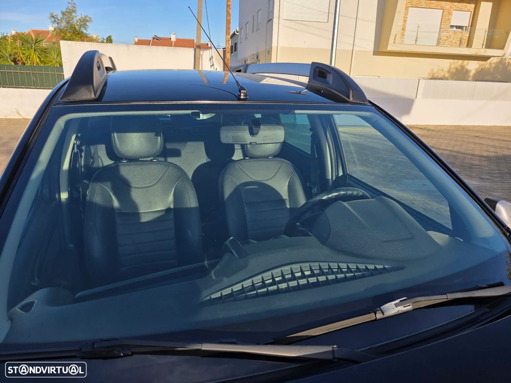 Dacia Duster TCe 125 4x2 Urban Explorer - 35