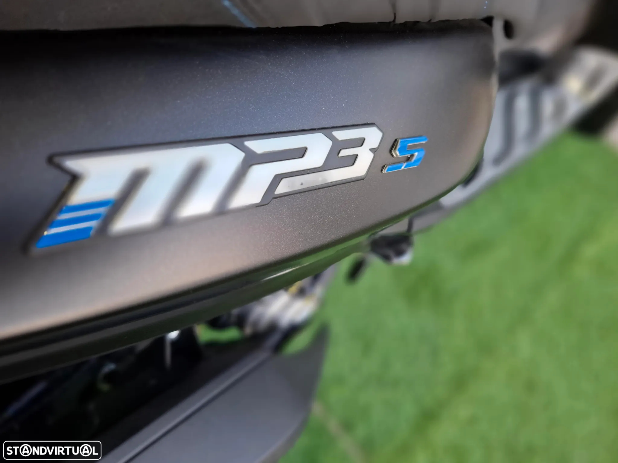Piaggio MP3 Piaggio MP3 310 - 8