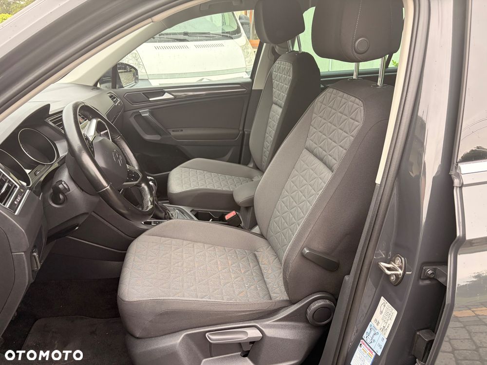 Volkswagen Tiguan 2.0 TDI SCR Life - 16