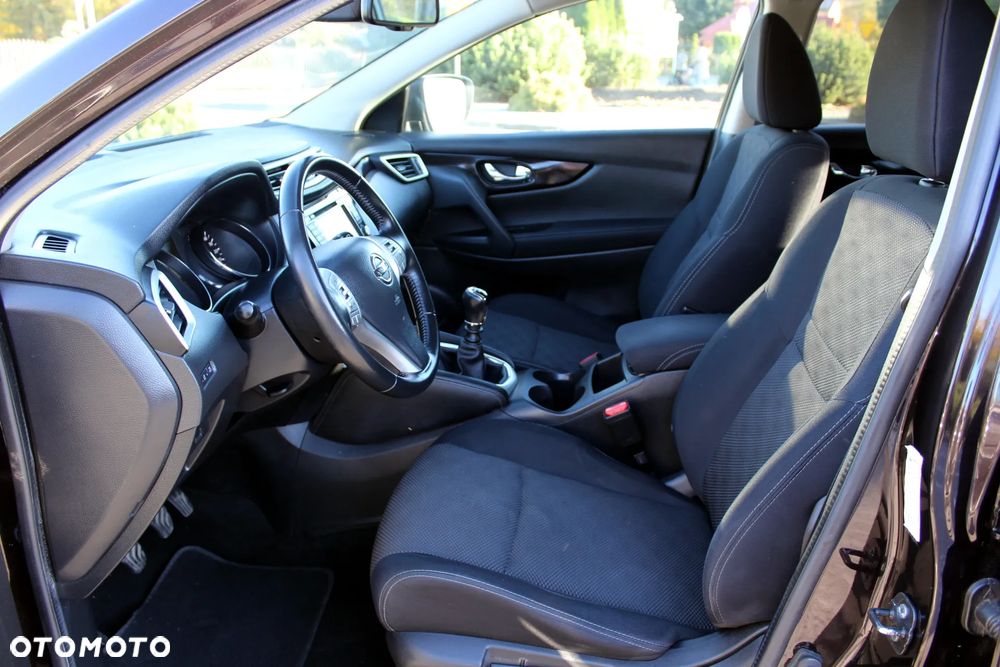 Nissan Qashqai 1.6 DIG-T 360 - 16