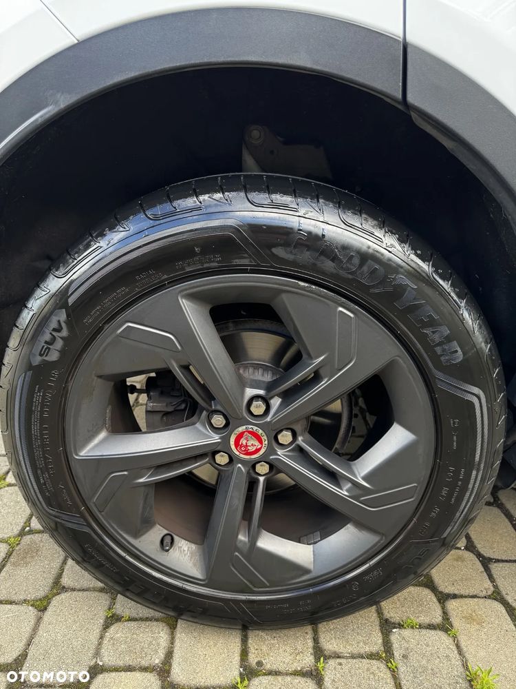 Jaguar E-Pace 2.0 P200 mHEV AWD - 22